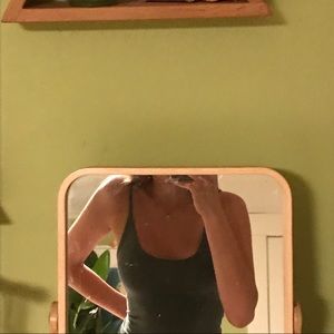 CROPED tank top from BRANDY MELVILLE!!